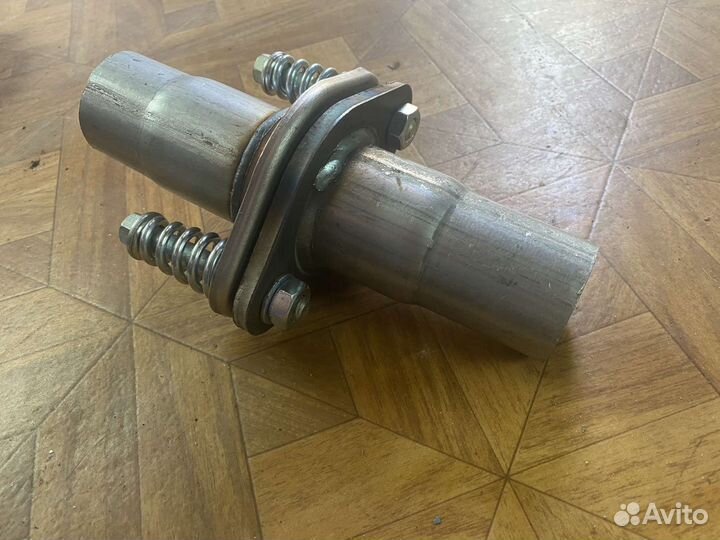 Фланец глушителя nissan toyota