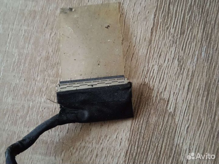 Шлейф для монитора Asus P553M