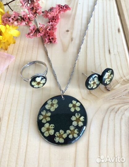 Украшения из эпоксидной смолы