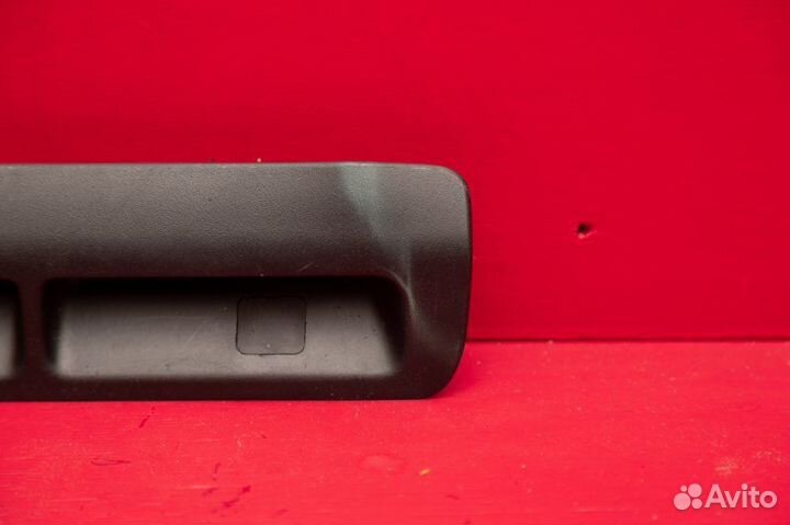 Дефлектор воздушный Toyota Land Cruiser 200 1VD