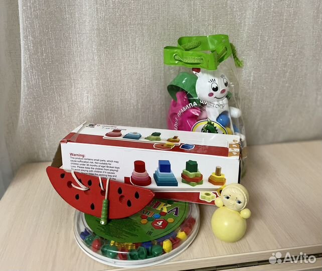 Развивающие игрушки пакетом