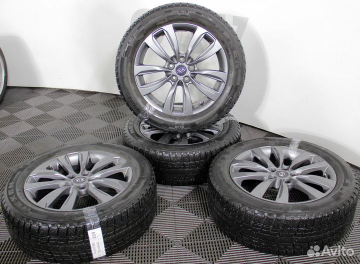 Комплект колес Kia Hyundai nexen 235/55R18 зима