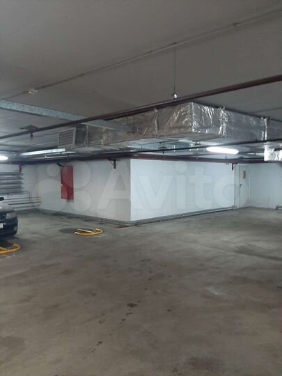 Машиноместо, 15 м²