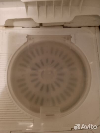 Стиральная машина с вертикальной загрузкой