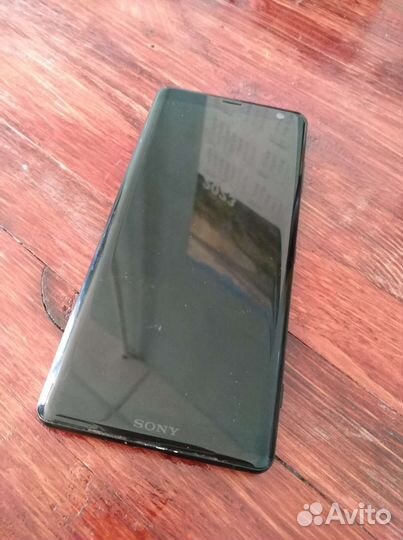 Телефон sony Xperia xz3