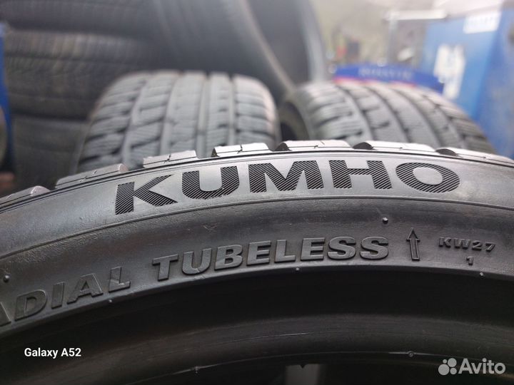 Kumho WinterCraft KW27 225/40 R18 и 255/35 R18 94V