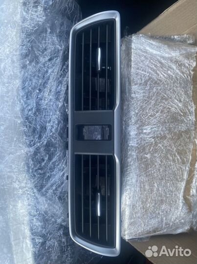 Центральный воздуховод Mazda 3 BM