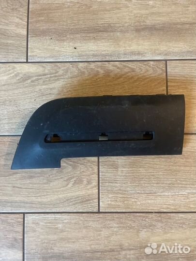 Молдинг бампера передний левый Peugeot 2008