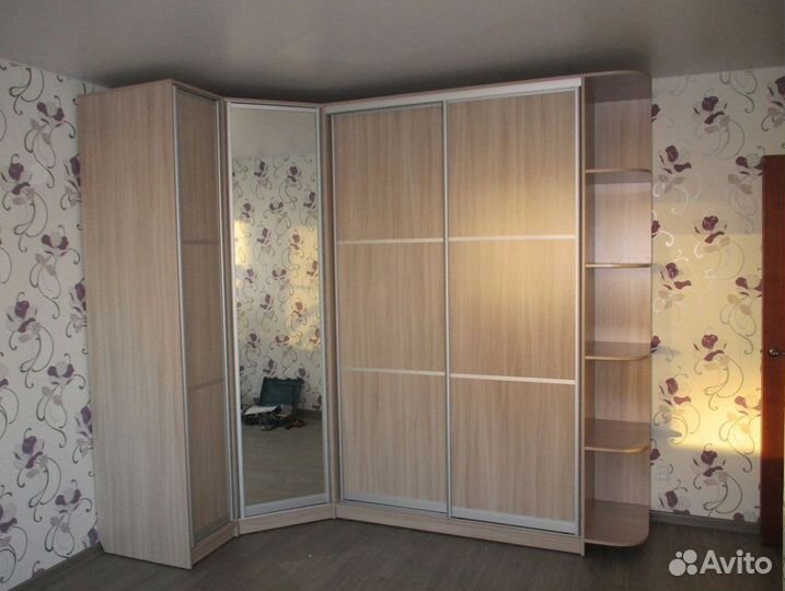 Шкаф стенка