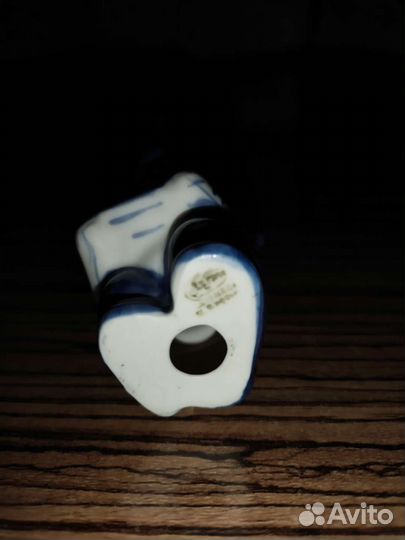 Фарфоровые статуэтки лфз, гжель