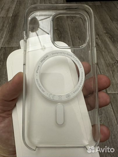 Чехол на iPhone 14 pro с magsafe