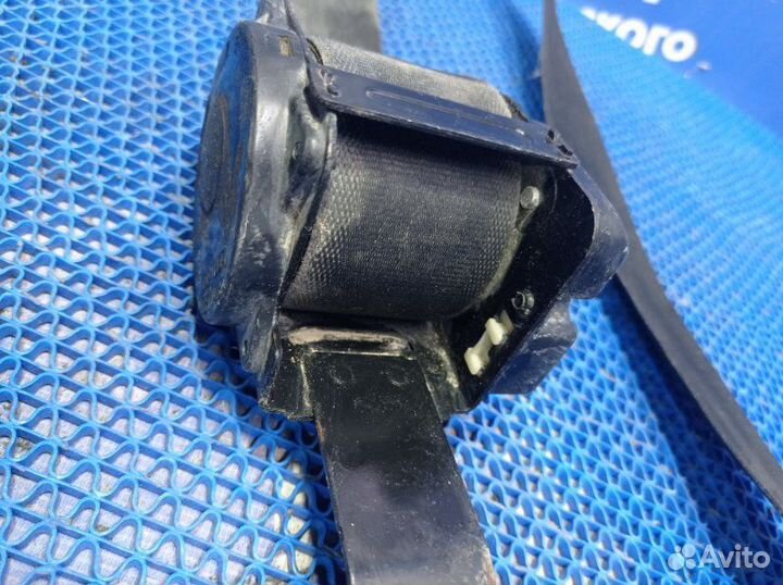 Передний правый ремень безопасности Chevrolet