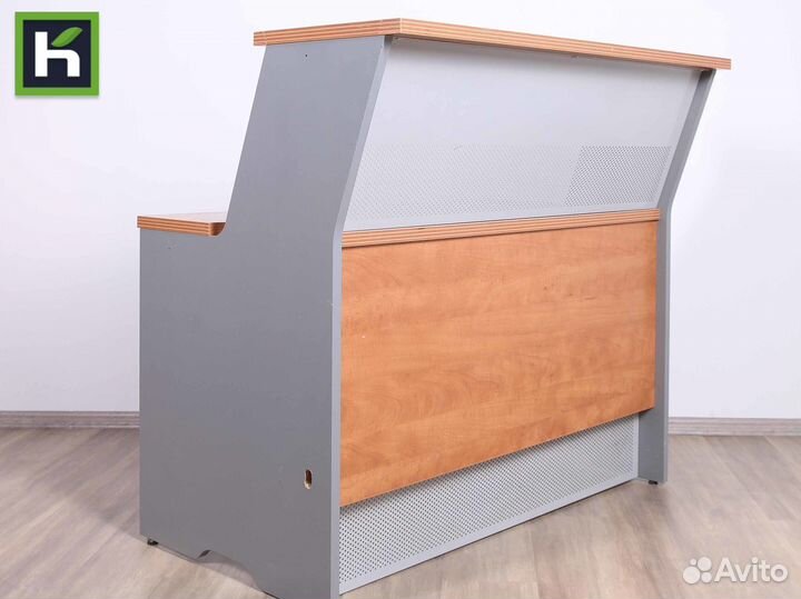 Офисная мебель бу. Стойка секретаря