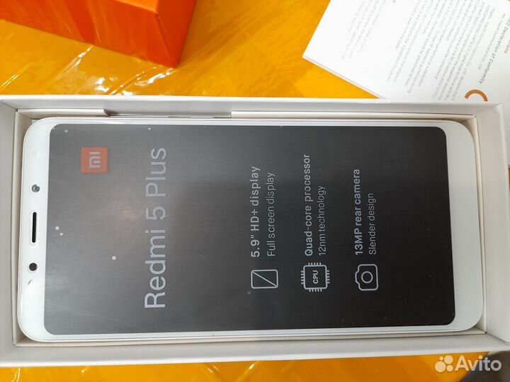 Xiaomi Redmi 5 Plus, 4/64 ГБ