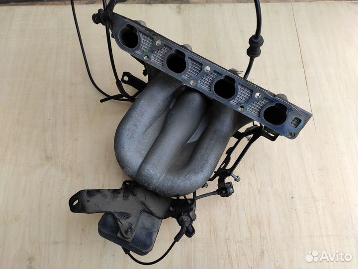 Коллектор впускной Z20LEH Z20LER Astra H Zafira B