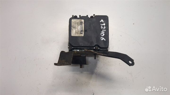 Блок абс, насос Toyota Corolla Verso, 2007