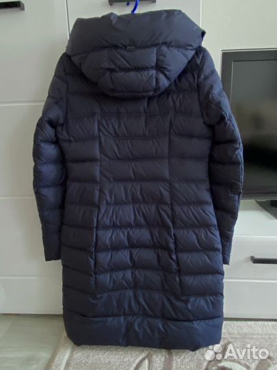 Пальто зимнее с капюшоном темно-синее 44-46р-р