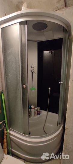 Душевая кабина 90х90 угловая