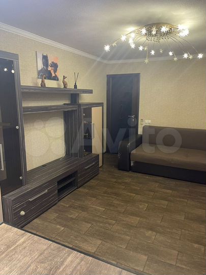 2-к. квартира, 54 м², 1/2 эт.