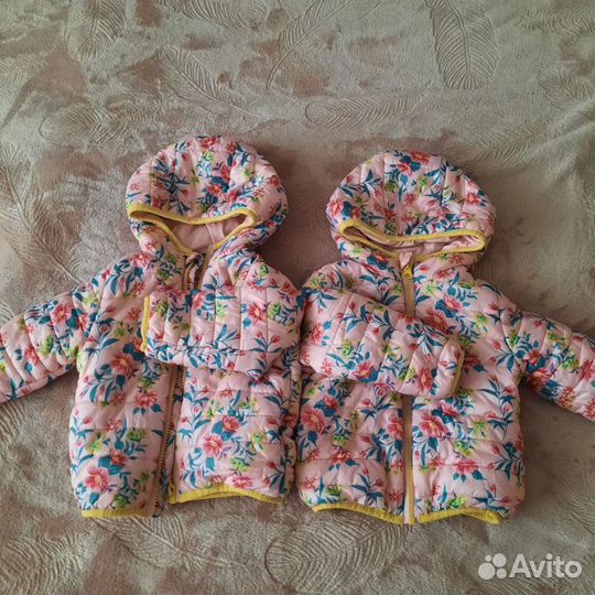 Куртки для двойняшек