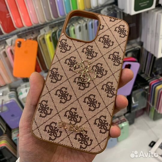 Чехлы Guess для iPhone