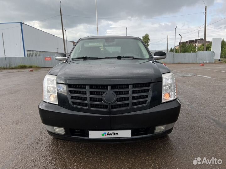 Cadillac Escalade AT, 2009, 195 000 км