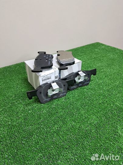 BMW 3 F30 колодки тормозные передние