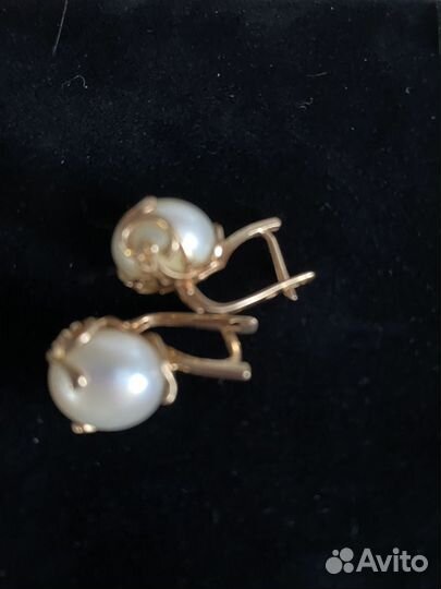 Золотые серьги