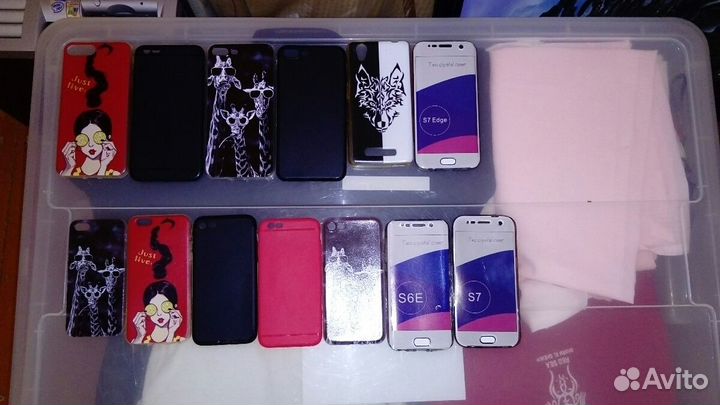 Чехлы на телефоны