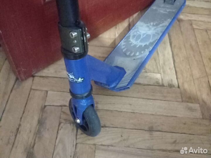 Трюковой самокат