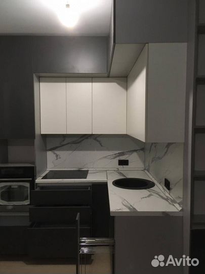 Кухонный гарнитур угловой матовый