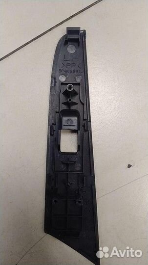 Накладка стеклоподъемника заднего левого Mazda 3