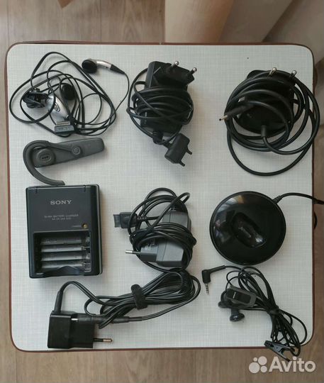 Зарядные устройства для моб. телефонов, гарнитура