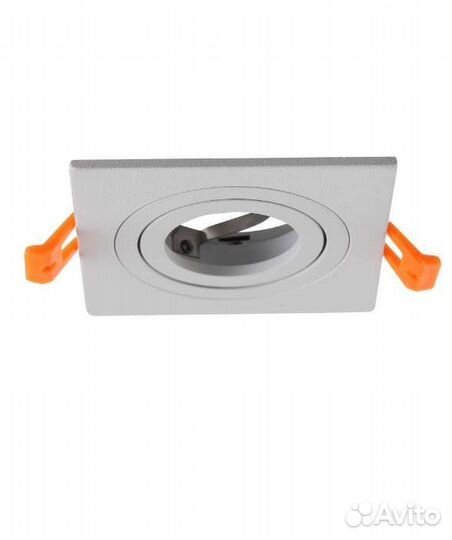 Светильник потолочный встраиваемый