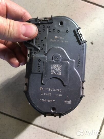 Дросельная заслонка Jeep Cherokee WK2 ERB