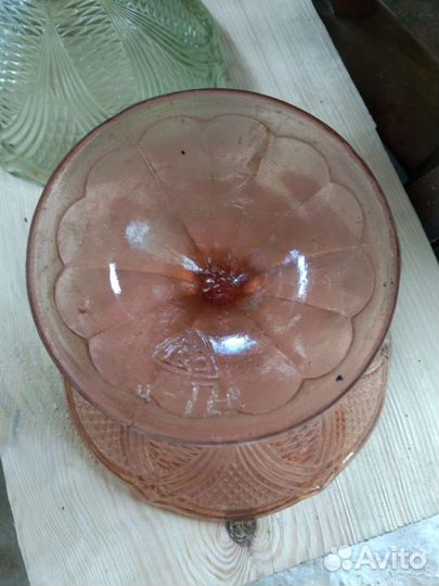 Ваза для фруктов на ножке цветное стекло СССР