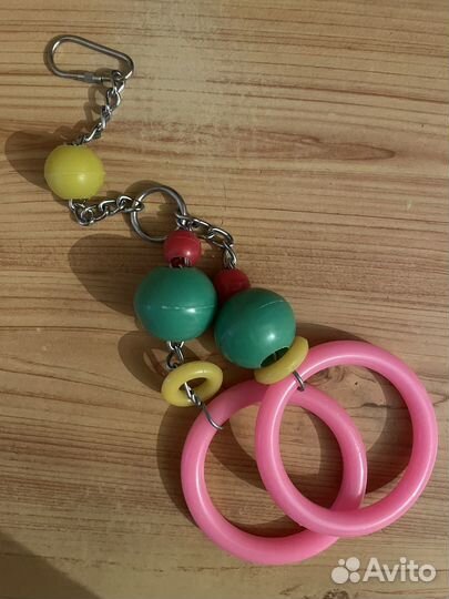 Подвесная игрушка для попугая (новая)