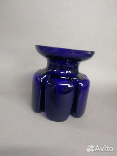 Ваза кобальтовое стекло
