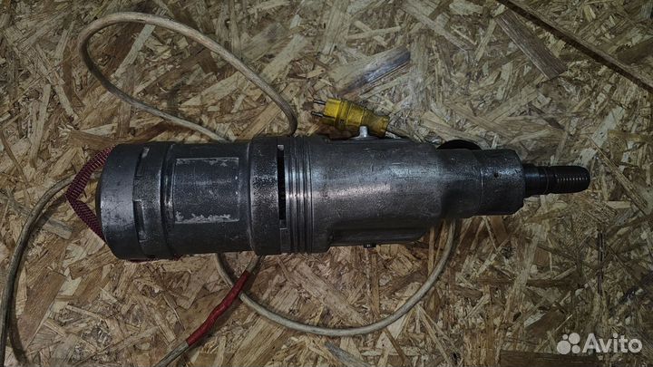 Мотор для алмазного бурения