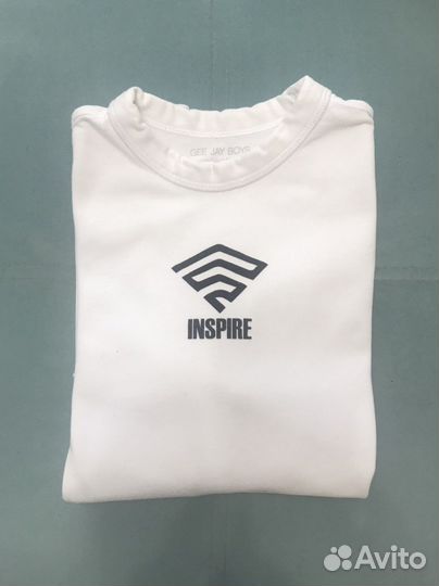 Белая футболка 152
