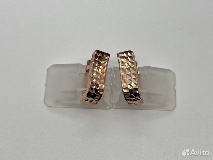 Золотые серьги 375 пробы
