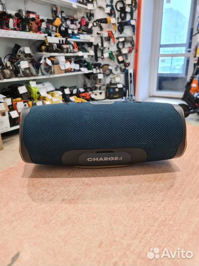 Колонка портативная JBL Charge 4