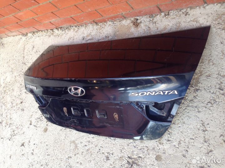 Крышка багажника Hyundai Sonata 6