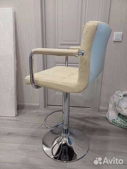 Стул барный