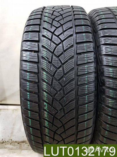 Goodyear UltraGrip Performance Gen-1 215/55 R17 98V