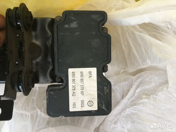 Продам блок ABS vw polo