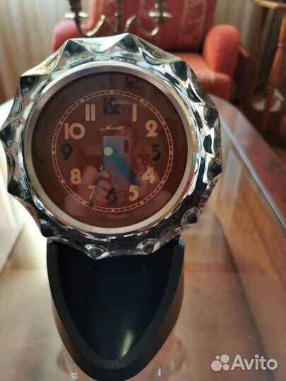 Часы настольные