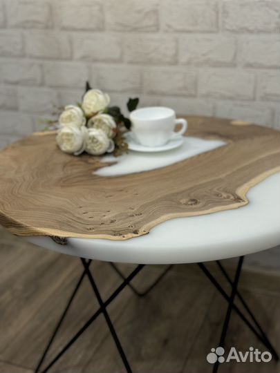 Журнальный стол