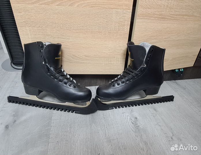 Коньки фигурные женские размер 39-40