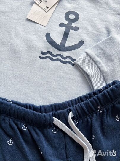 Костюм на мальчика H&M 92р